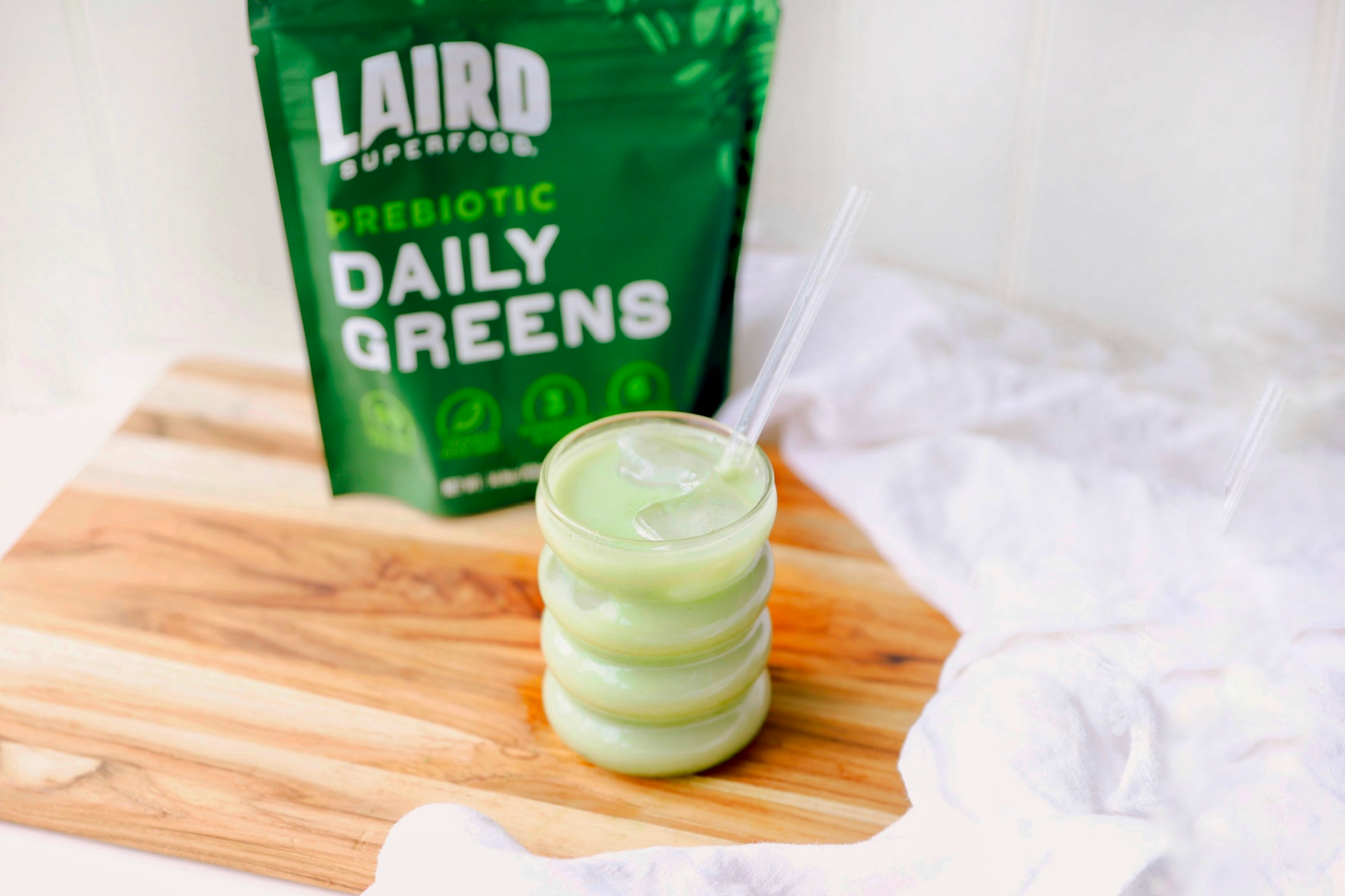 Laird Superfood | Recipes | Iced Matcha Latte