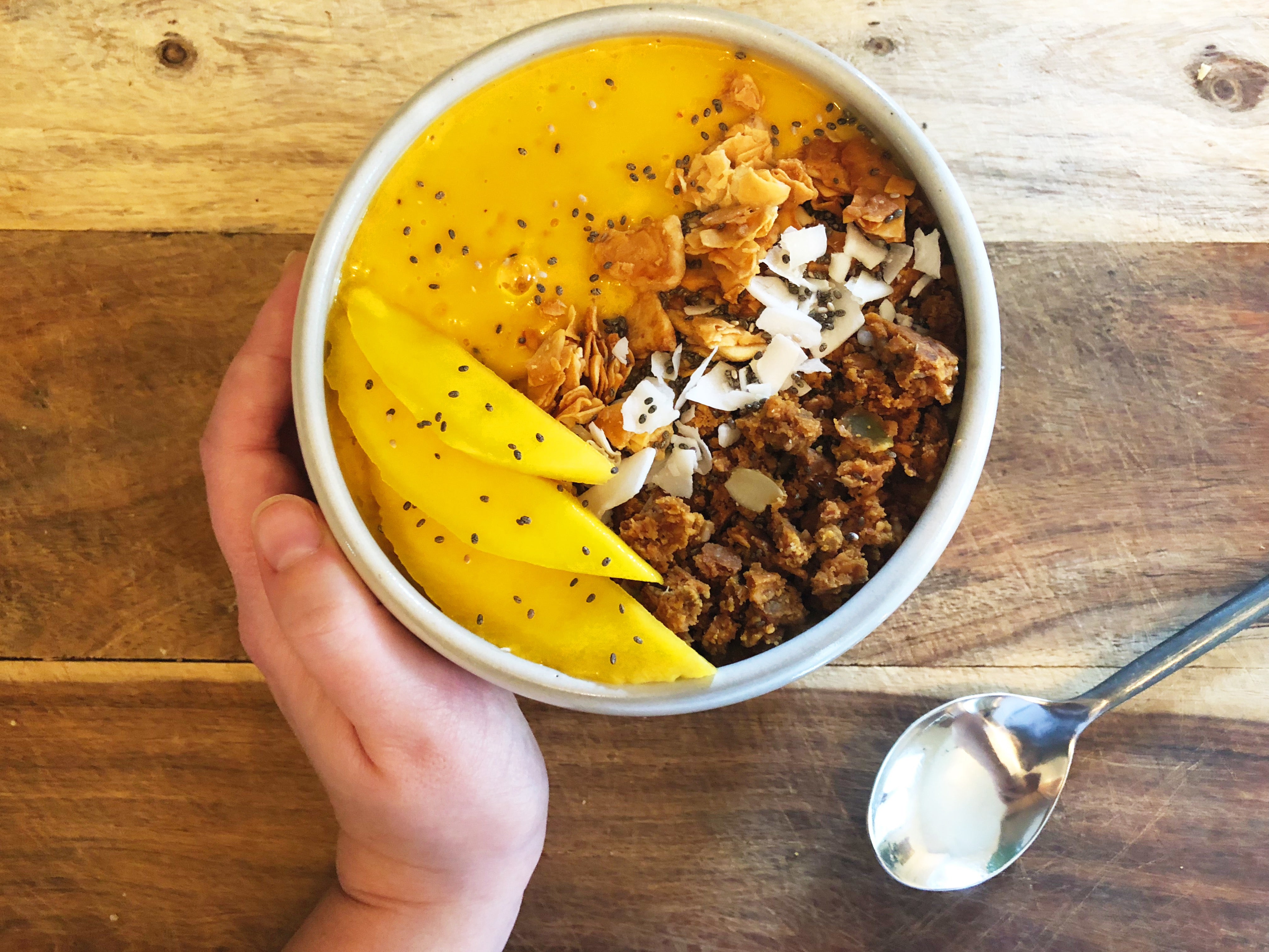 Paleo Mango-Turmeric Smoothie Bowl - Laird Superfood, Plant-Based